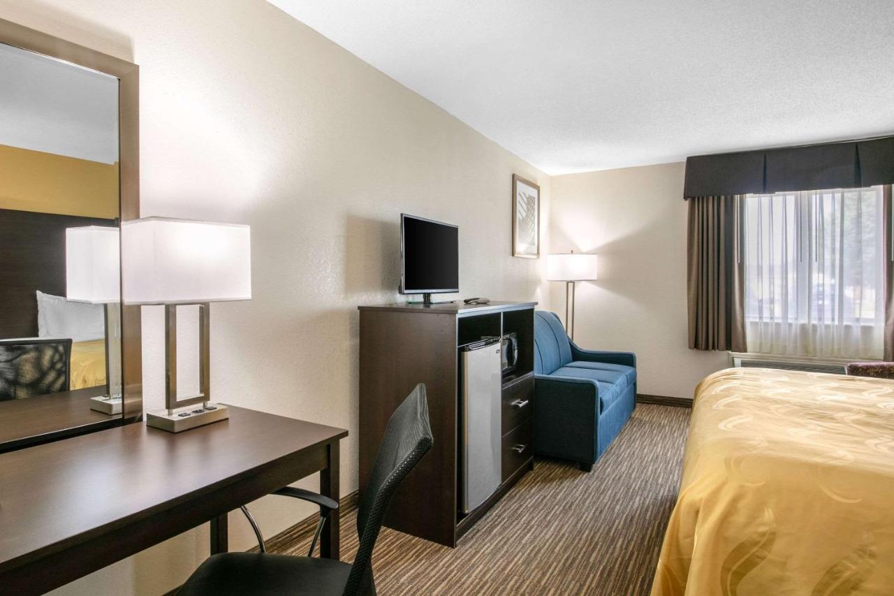 Quality Inn & Suites Metropolis I-24 Exterior foto